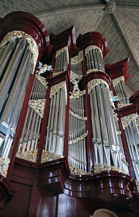 Fritts pipe organ, , St Joseph's Cathedral, Columbus, OH, wood carver Jude Fritts